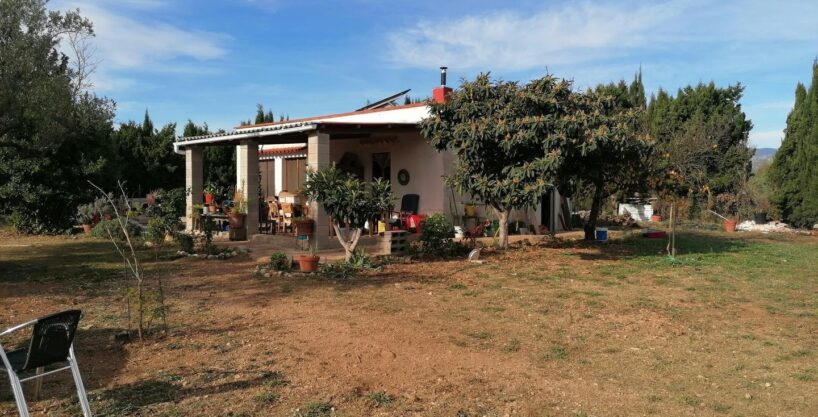 FINCA RUSTICA EN GODALL CON CASA