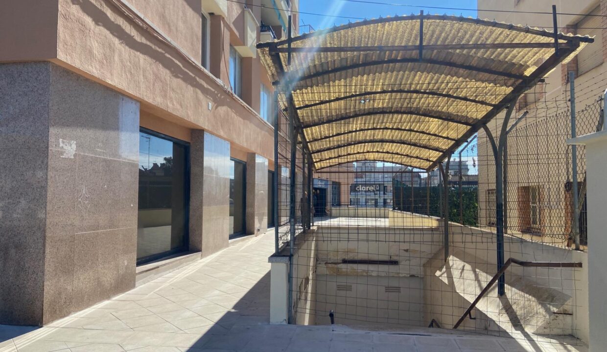 GRAN LOCAL COMERCIAL SEGUR DE CALAFELL_4