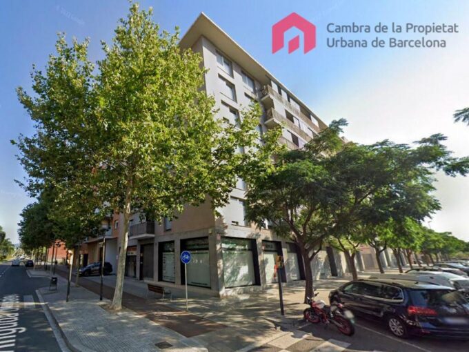 Inmueble de 110 m2 a la venta en Migjorn y con parking incluido._1