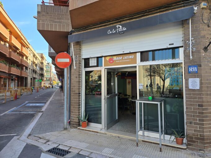 LOCAL COMERCIAL EN TORTOSA_1