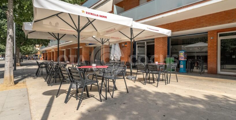 LOCAL CON LICENCIA Y ACTIVIDAD DE BAR RESTAURANTE CON INQUILINO EN LA ZONA DE JARDINS DE REUS_1