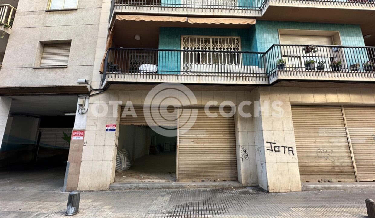 LOCAL DE 170M2 EN CALLE JOVELLANOS EN REUS_4