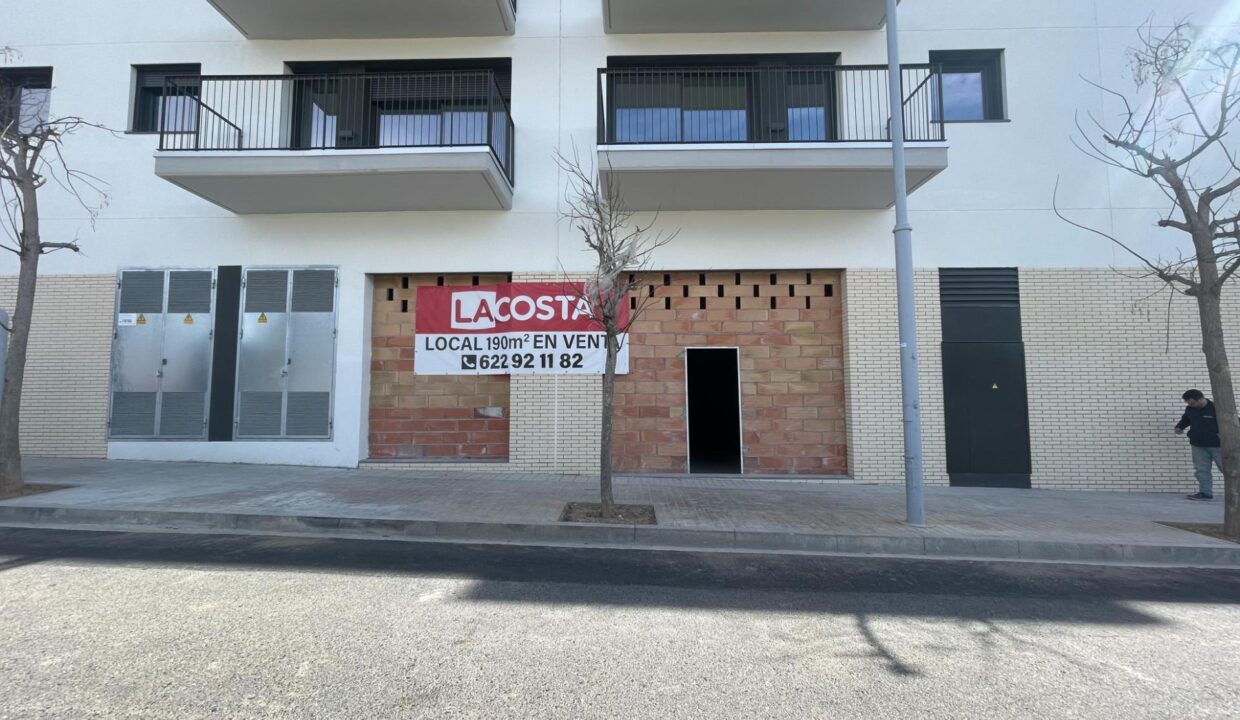 Local Comercial en zona vilarenc_1