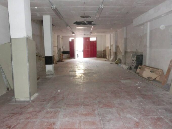 Local comercial de 120 m2 en alquiler_1