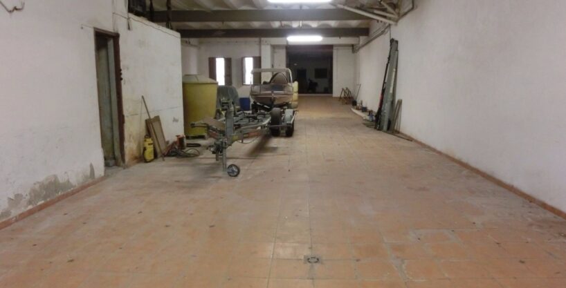 Local comercial de 250 m2 muy bien situado_1