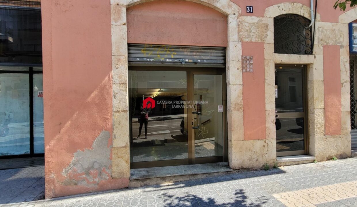 Local comercial de 80 m2 en Via Augusta_1