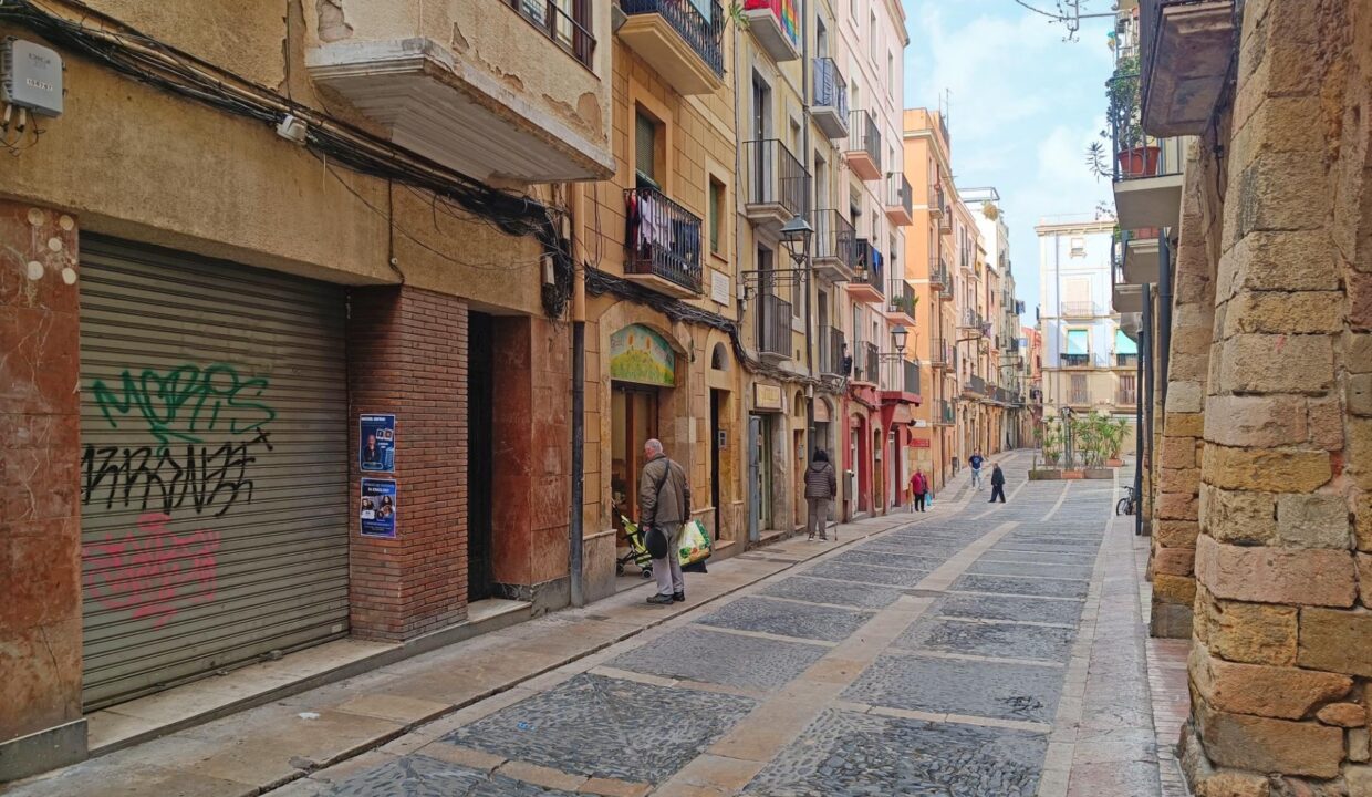 Local comercial en C/ Mercería junto a la Catedral