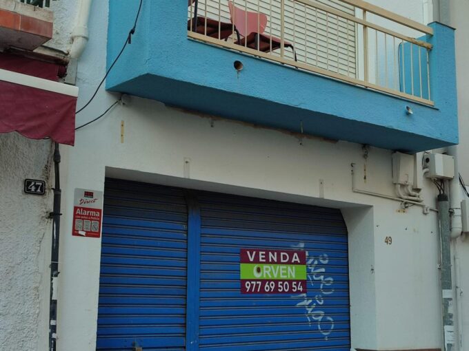 Local comercial y  piso con  derecho de vuelo de 3 pisos más_1