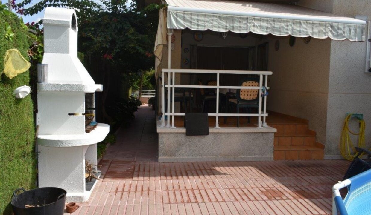 MARAVILLOSA CASA PAREADA EN VENTA / SEGUR DE CALAFELL_5