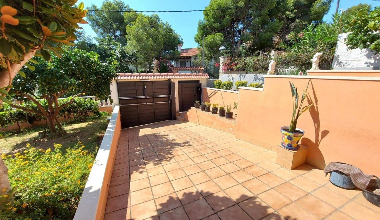 Magnifica casa independiente con piscina privada_5