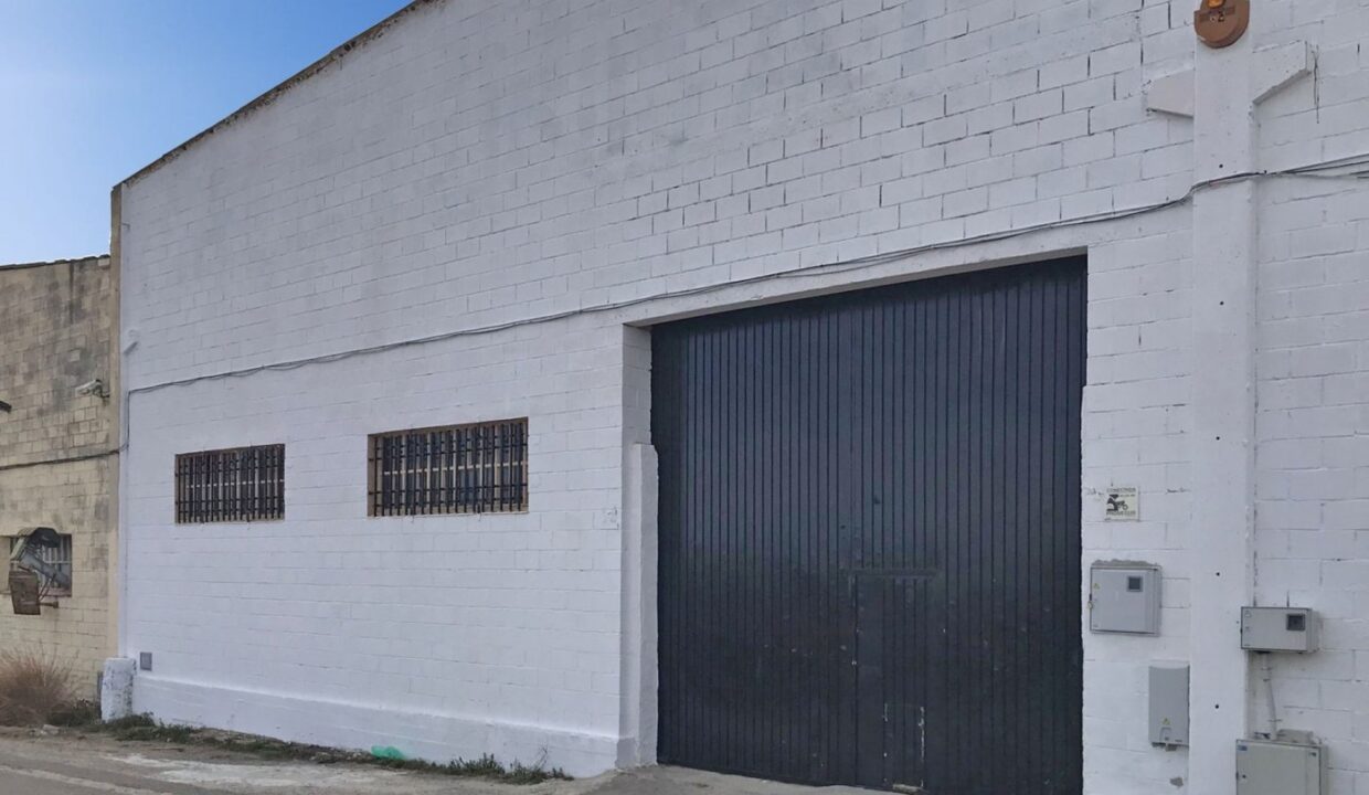 Nave Industrial en Venta en Els Garidells