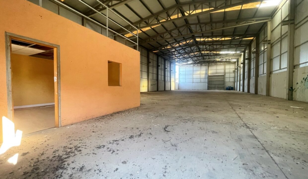 Nave industrial en venta en calle Ametllers - Rodonya