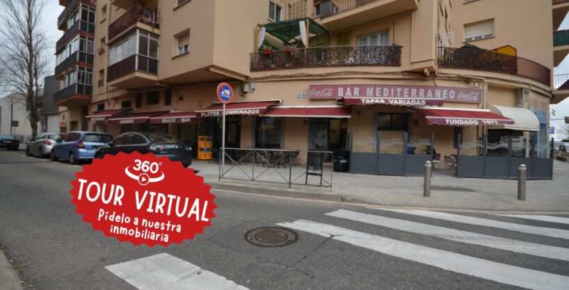 Negocio de restaurante-bar en funcionamiento en local esquinero de 402 m2_1