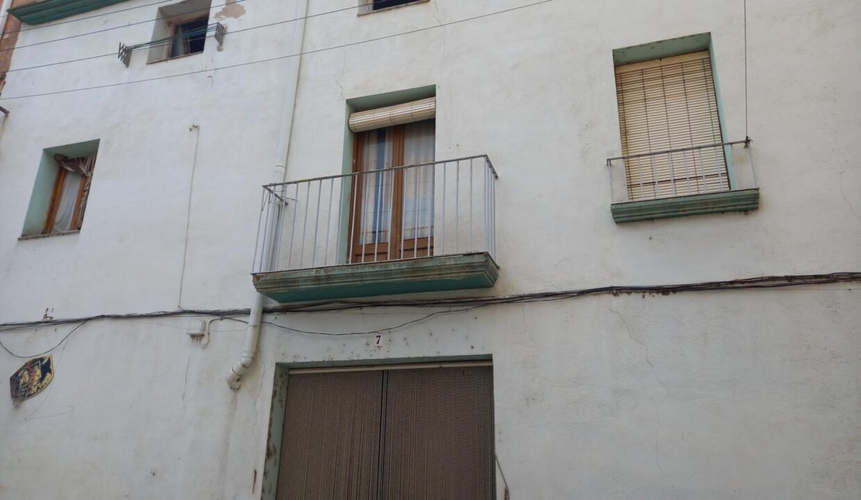 OCAQSION CASA DE PUEBLO A REFORMAR  PARCIALMENTE EN BENIFALLET_1