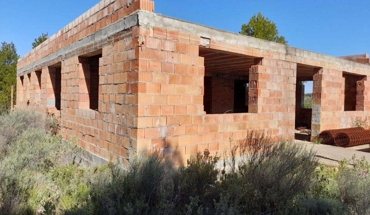 OCASION GRAN FINCA RUSTICA CON EDIFICACIONES A REFORMAR EN GANDESA_2