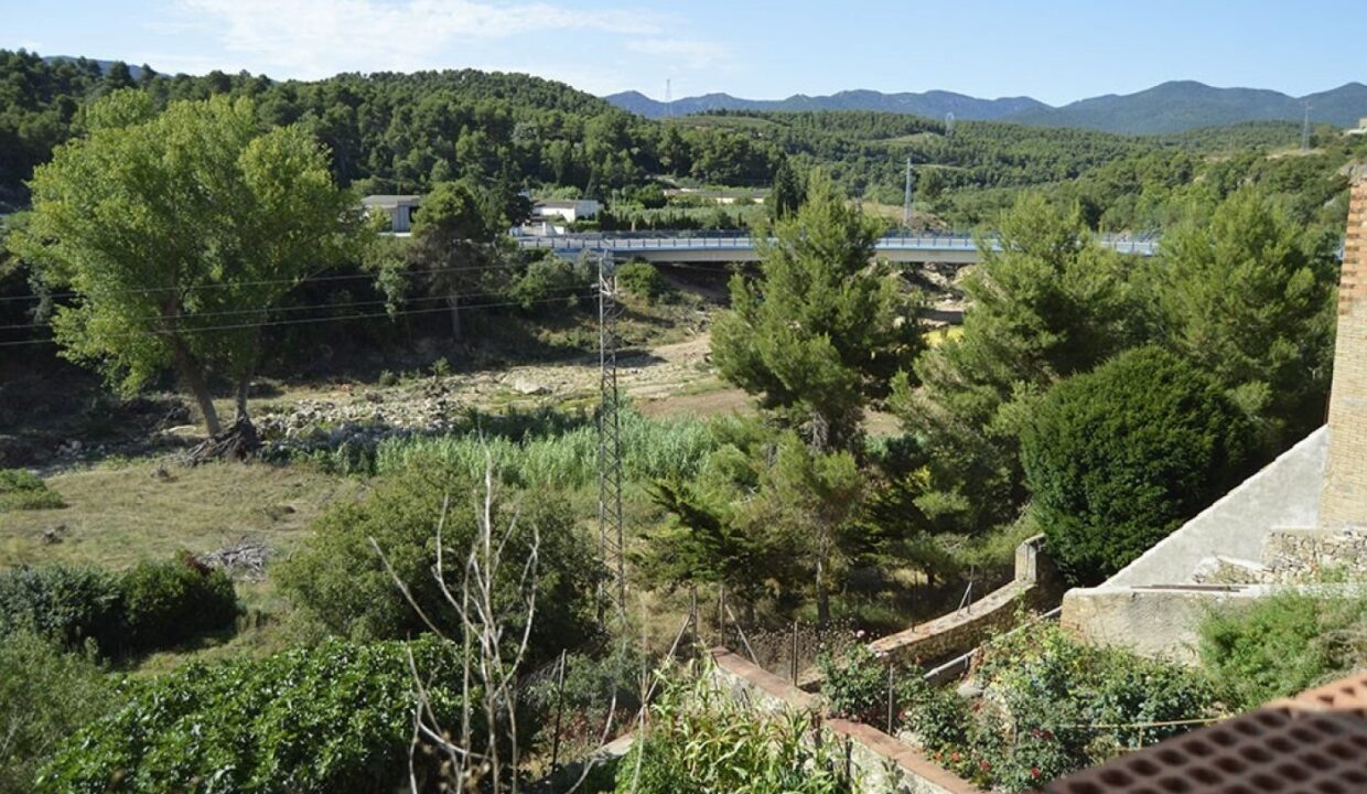 VISTA A  MONTAÑAS DE PRADES_2