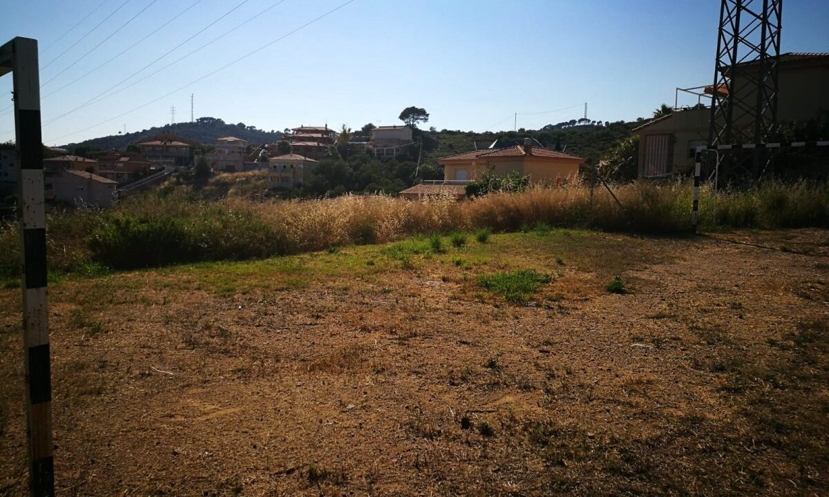 OPORTUNIDAD!!! TERRENO CON PARCELA DE 1.300M CON VISTAS AL MAR_2