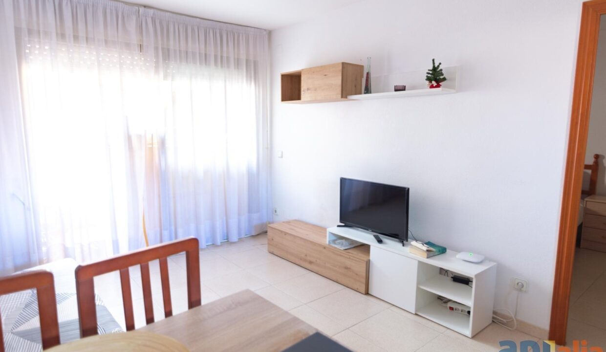 OPORTUNIDADA APARTAMENTO  EN SALOU 1 HAB._1