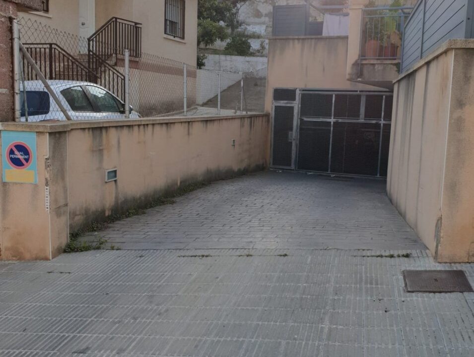 PARKING A LA VENTA EN SEGUR DE CALADELL_3