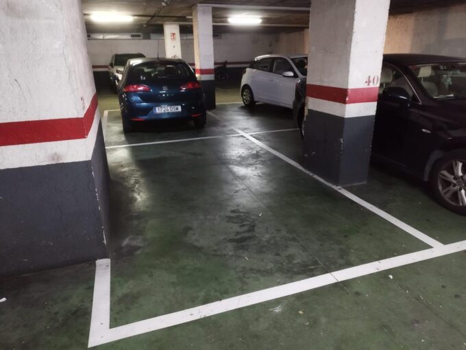 PARKING EN SALOU CENTRO ._1