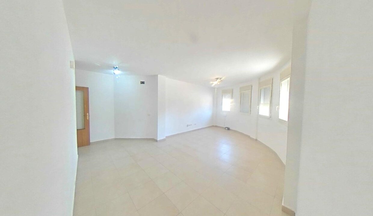 PLANTA BAJA A LA VENTA EN VENDRELL_2