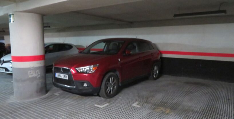 PLAZA DE PARKING EN ALQUILER EN LA AVENIDA MISTRAL TOCANDO LA CALLE VILADOMAT_1