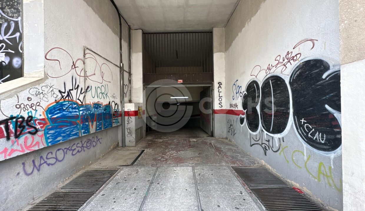 PLAZA DE PARKING PARA COCHE EN ZONA CARRER SANT JOAN DE REUS_4