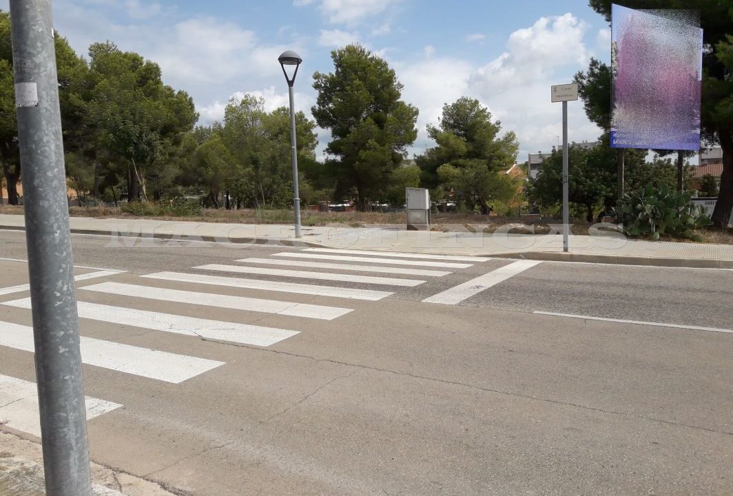 Parcela totalmente llana cerca del Mar. Cunit zona Los Almendros- Tarragona._2