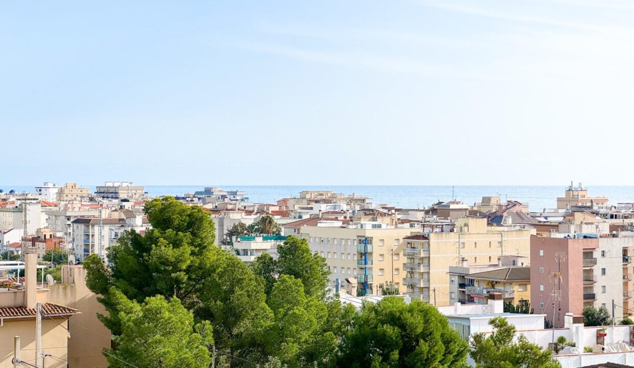 Piso cerca Playa y Renfe. Ideal para veranear o vivir todo el Año. ¡¡ Ven a Visitarlo !!_1