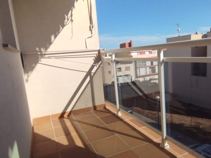 Piso de 3 habitaciones con terraza_1