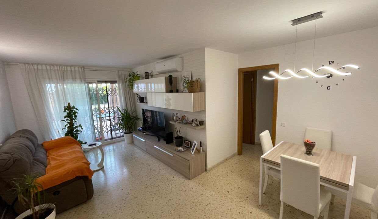 Planta baja con 80 m2 de terraza-jardín a la venta!_5