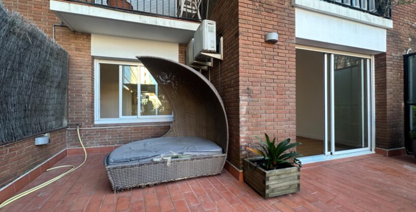 Preciosa planta baja con jardin de 50 m2 con 3 habitaciones 2 baños_1