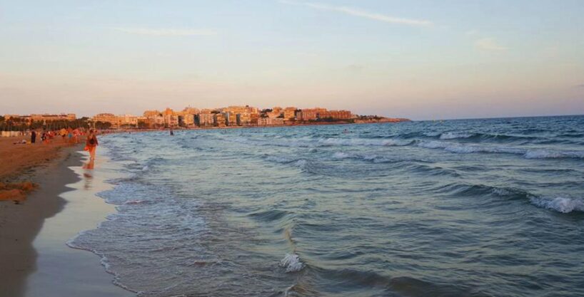 Precioso apartamento con vistas al mar_1