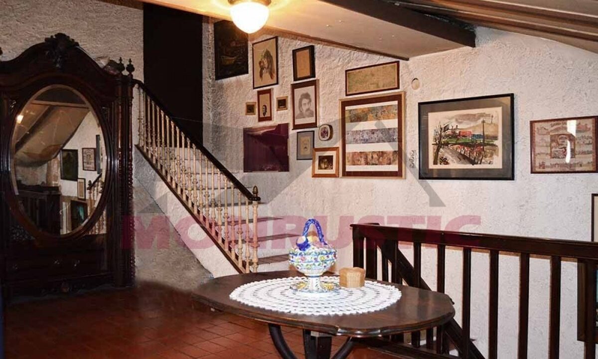 RESTAURANTE CON VIVIENDA EN VENTA 429 M2 EN TOTAL