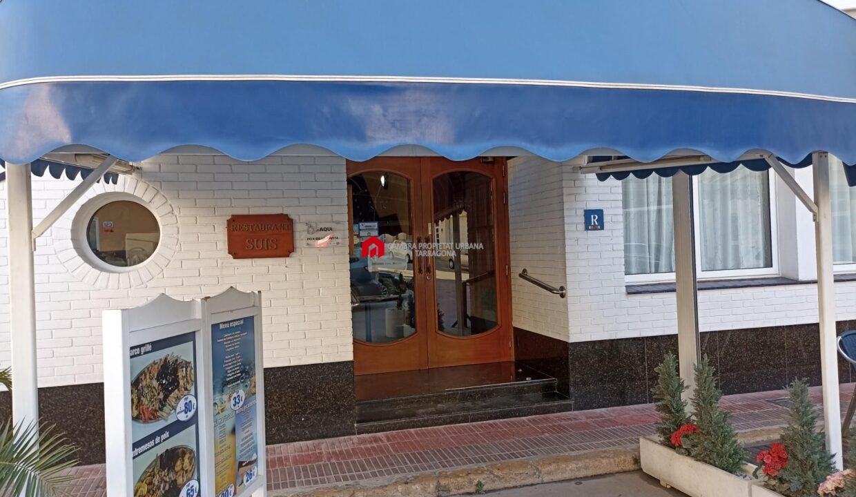 RESTAURANTE EN VENTA EN FUNCIONAMIENTO ACTIVO EN LA RAPITA_2