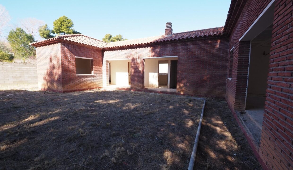 SE VENDE CASA EN EL MONTMELL