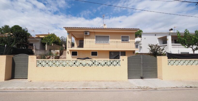 SE VENDE CASA EN LA BISBAL DEL PENEDES