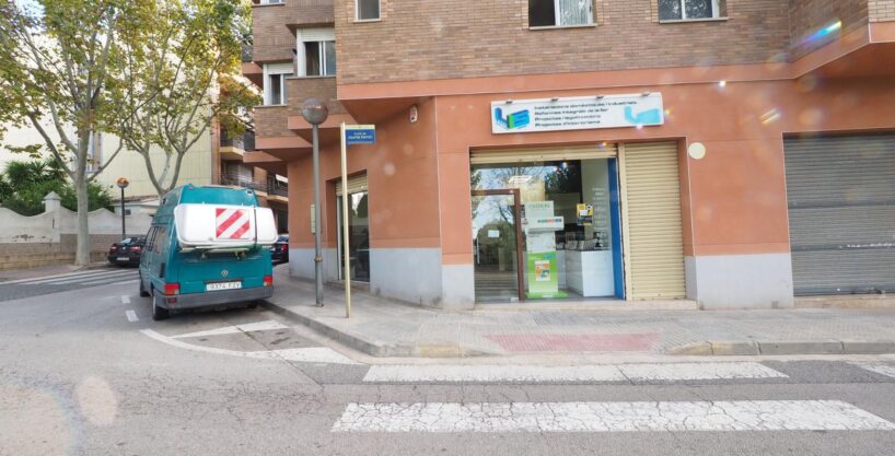 SE VENDE LOCAL COMERCIAL EN CAMBRILS_1