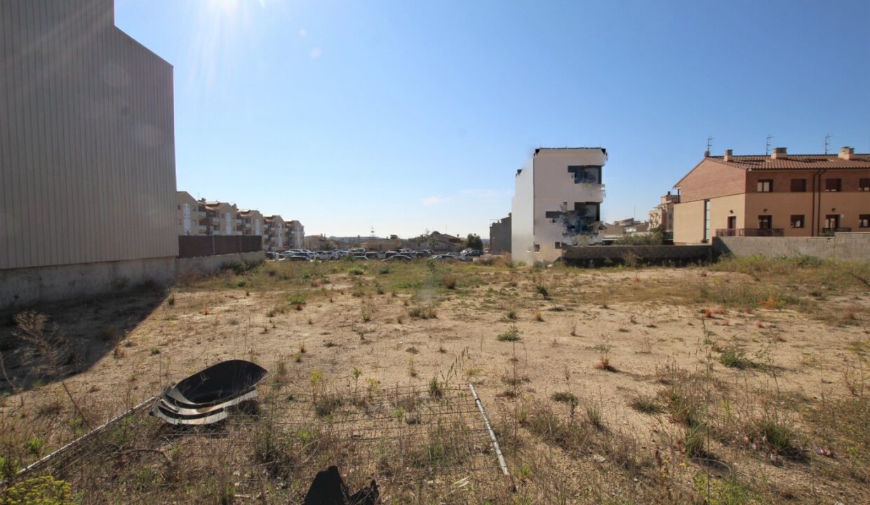 SOLARES CASAS ADOSADAS EN JANÉ PARERA