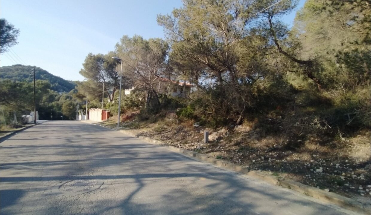 TERRENO URBANO A LA VENTA DE 994M2 EN CALAFELL URBANIZACIÓN MAS ROMEU_4