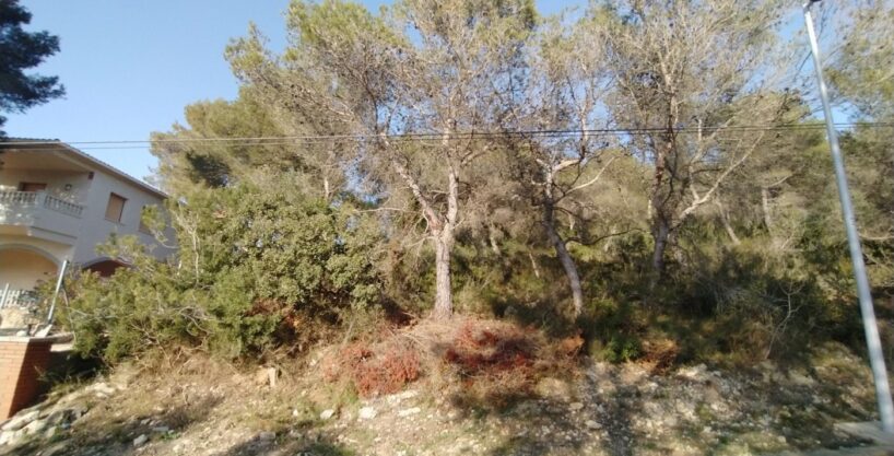 TERRENO URBANO A LA VENTA DE 994M2 EN CALAFELL URBANIZACIÓN MAS ROMEU_1