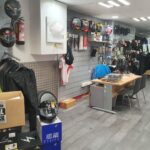 TIENDA DE MOTOS CON TALLER  EN TRASPASO EN BARCELONA_1