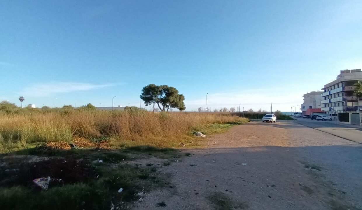 Terreno en Venta en Avenida tarragona 133