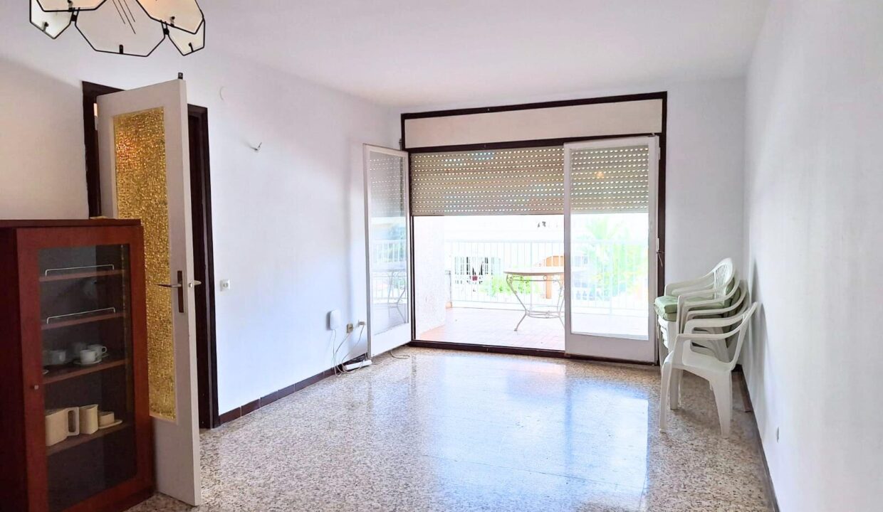 VENTA DE AMPLIO PISO EN CUNIT - ZONA PLAYA_1