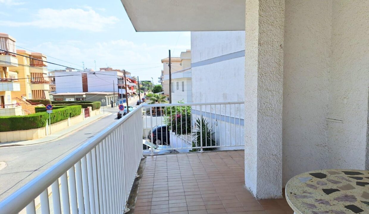 VENTA DE AMPLIO PISO EN CUNIT - ZONA PLAYA_4