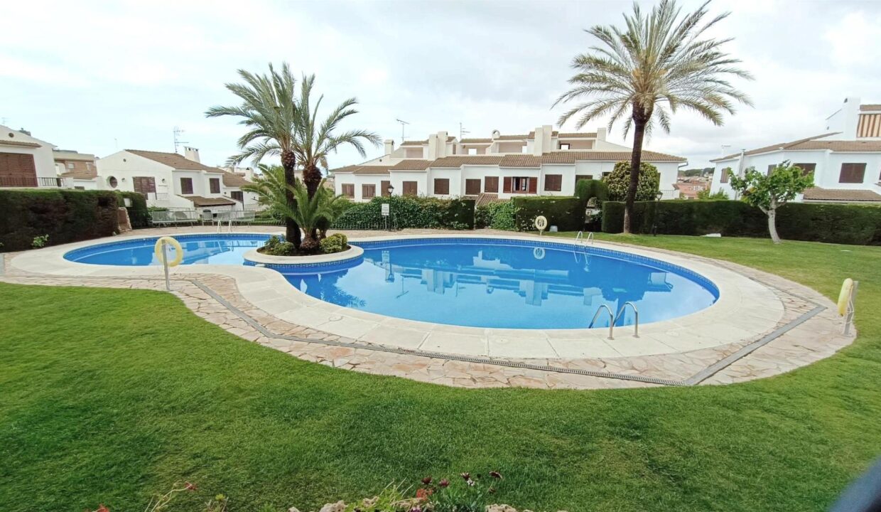 VENTA DE FANTASTICA CASA ADOSADA EN PLENO CENTRO DE SEGUR DE CALAFELL_1