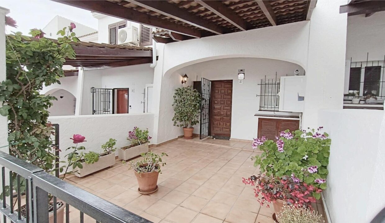 VENTA DE FANTASTICA CASA ADOSADA EN PLENO CENTRO DE SEGUR DE CALAFELL_3