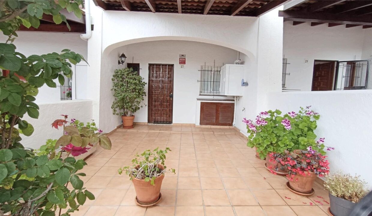 VENTA DE FANTASTICA CASA ADOSADA EN PLENO CENTRO DE SEGUR DE CALAFELL_5