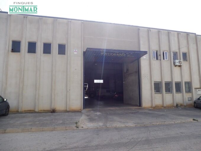 VENTA DE NAVE INDUSTRIAL EN SANTA OLIVA (TARRAGONES)._1