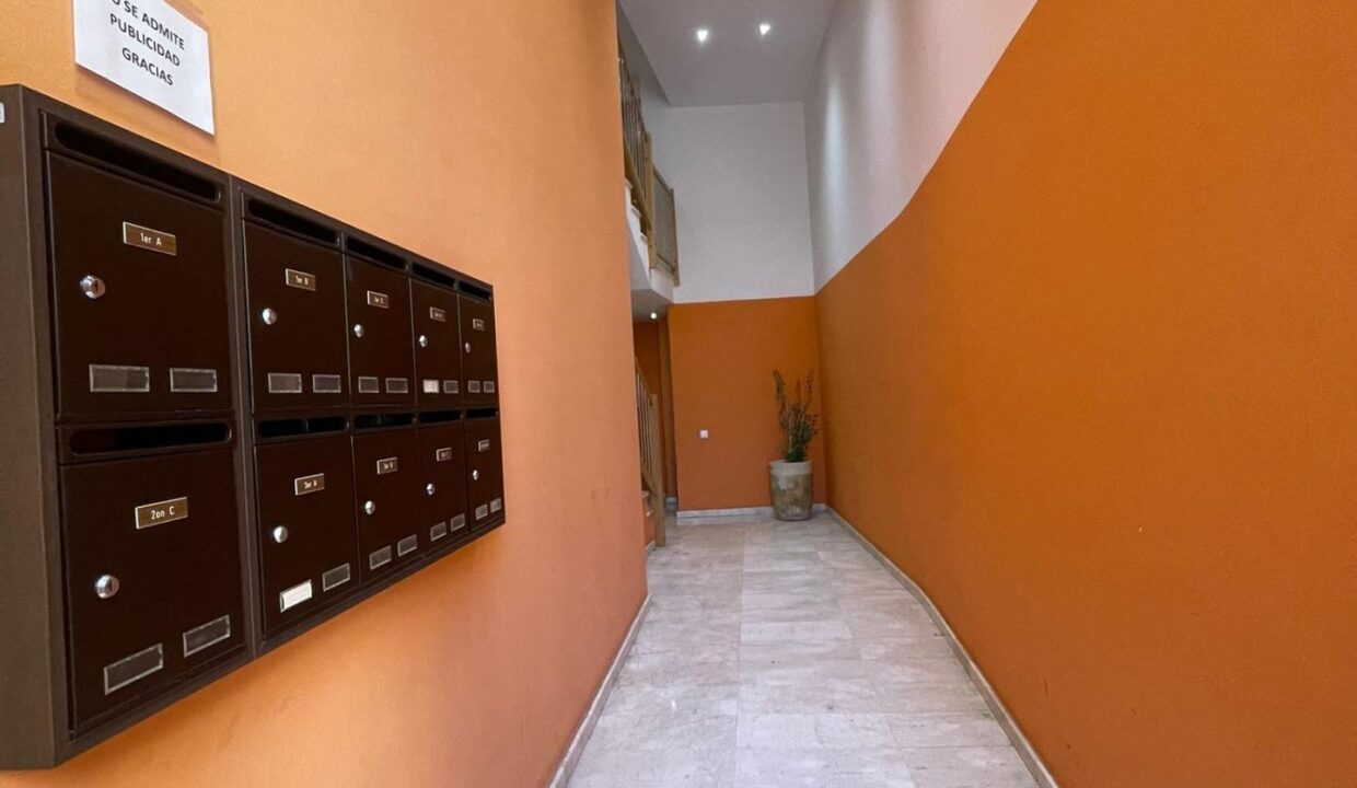 VIVIENDA EN VENTA EN LA ZONA CENTRO DE REUS_2